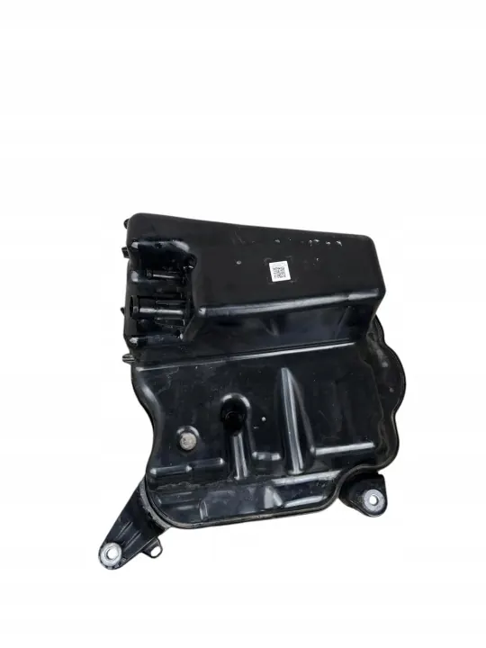 Réservoir AdBlue OEM 4K0131878M pour Audi A6 A7 A8 C8 image 2
