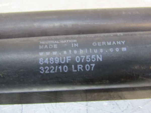Achterklep gasdrukschokdempers OEM 8489uf0755n Mercedes W639 image 3