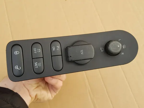 Mittelkonsole Steuerpanel - SEAT Leon II, Altea, Toledo III image 3