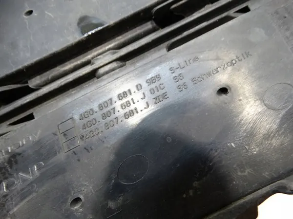 Griglia paraurti anteriore Audi A6 C7 4G0807681D image 10