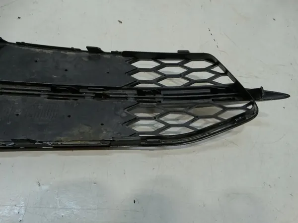 Griglia paraurti anteriore Audi A6 C7 4G0807681D image 8