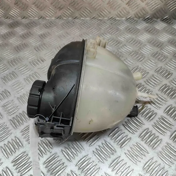 Koelvloeistofreservoir A2045000649 Mercedes-Benz image 4