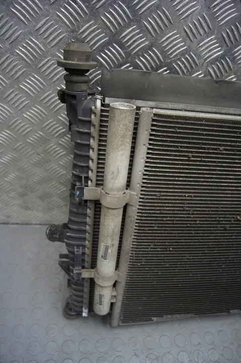 Ford OE AC-kondensaattori BK21-8C342-AC image 4