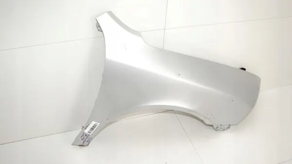OEM 360150703 etu-oikea lokasuoja Skoda Octavia II image 3