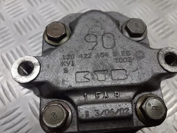 Bomba de direção assistida VW Golf IV 1.6 image 2