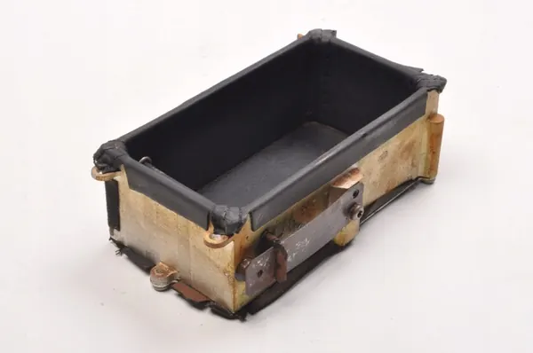 Compartimento Túnel Aston Martin Vantage OEM 420969 image 7