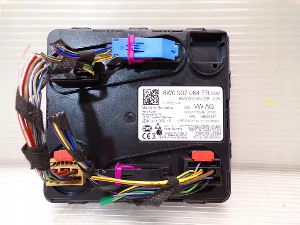 Comfortmodule Audi A4 B9 8W0907064EB image 2