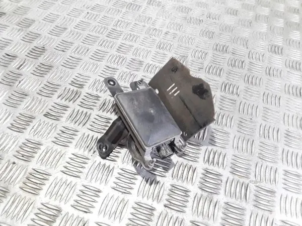 Radar Mazda OEM GHP967Y90B pour 6 Break image 2