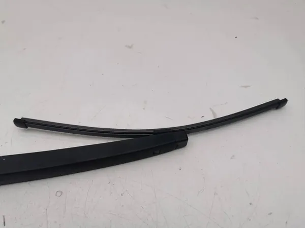 Volkswagen T-Roc 2018 Rear Wiper Arm OEM 5F3955707 image 3