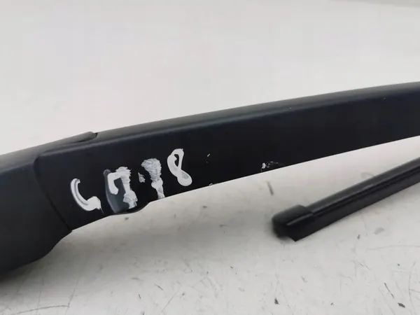 Volkswagen T-Roc 2018 Rear Wiper Arm OEM 5F3955707 image 5