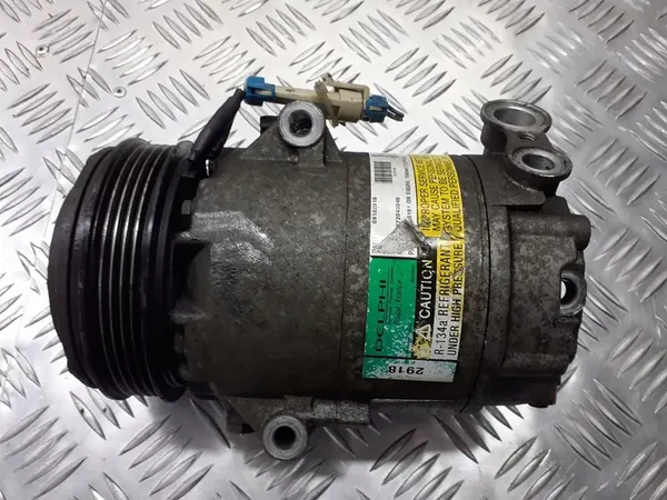 Ilmastointikompressori Opel Corsa C 1.2 OEM 09132918 image 3