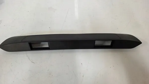 OEM 265120001R Moldura Puerta Trasera Izquierda Opel Movano B image 2