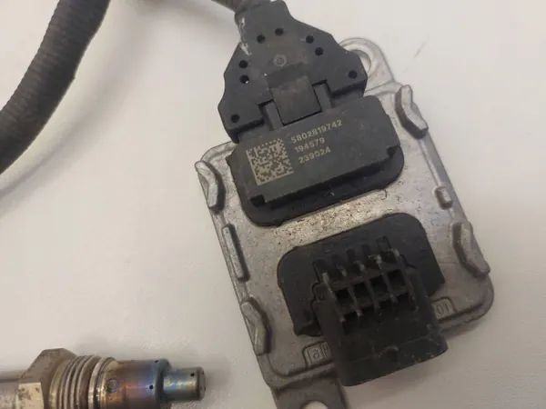 Capteur NOx Iveco Daily VI E6 OEM SSP13227 image 3
