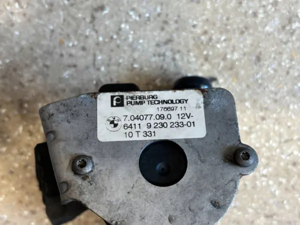 Pompe de circulation d'eau BMW OEM 9230233 - Occasion image 6