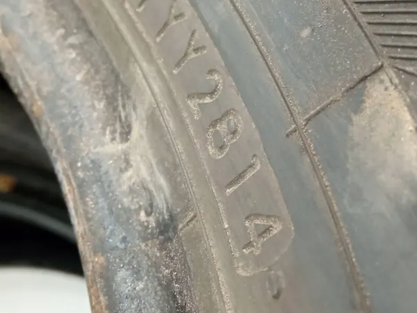 2x Yokohama Wdrive V905 195/65R15 Neumáticos Invierno image 5