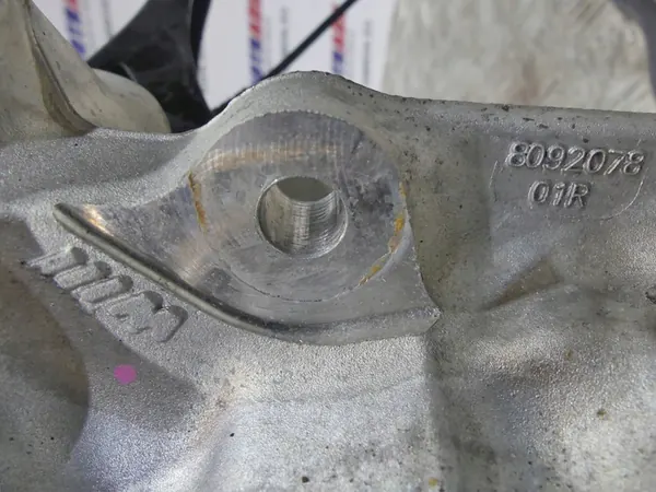 BMW X3 M F97 Giunto di Sospensione Posteriore Destro OEM 8091546 image 2