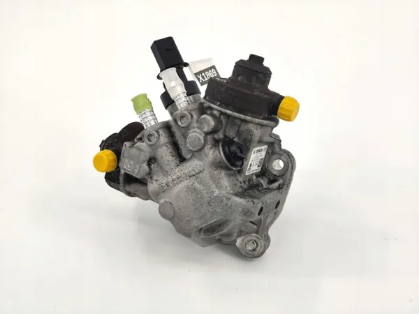 Audi Einspritzpumpe OEM 0445010641 Gebraucht image 2