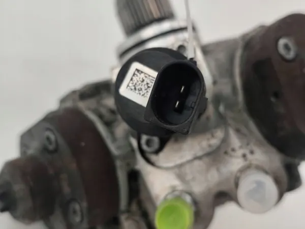 Audi Einspritzpumpe OEM 0445010641 Gebraucht image 5
