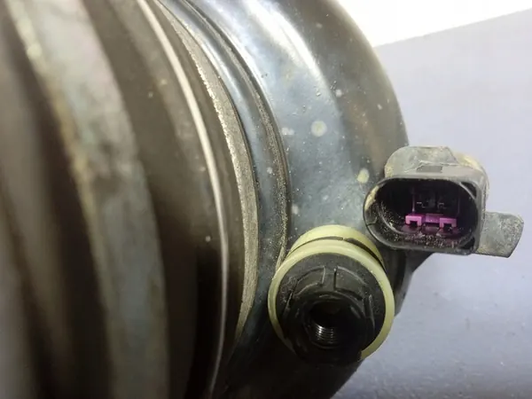 AUDI A6 C7 ALLROAD Ammortizzatore Pneumatico Anteriore 4G0616039AM image 5