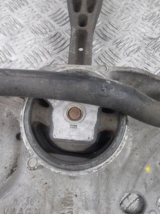 Telaio ausiliario anteriore Volkswagen Tiguan 2012 image 2