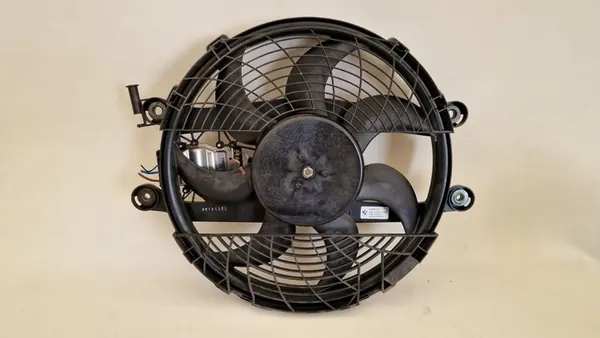 BMW 3 E46 Kylarrubrik OE 6988915 image 2