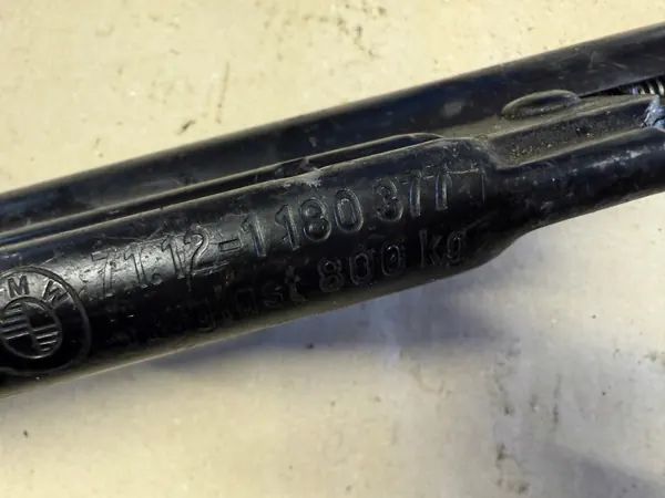 Gato BMW E36 OEM 1180377 - Usado, Versión Europea image 5