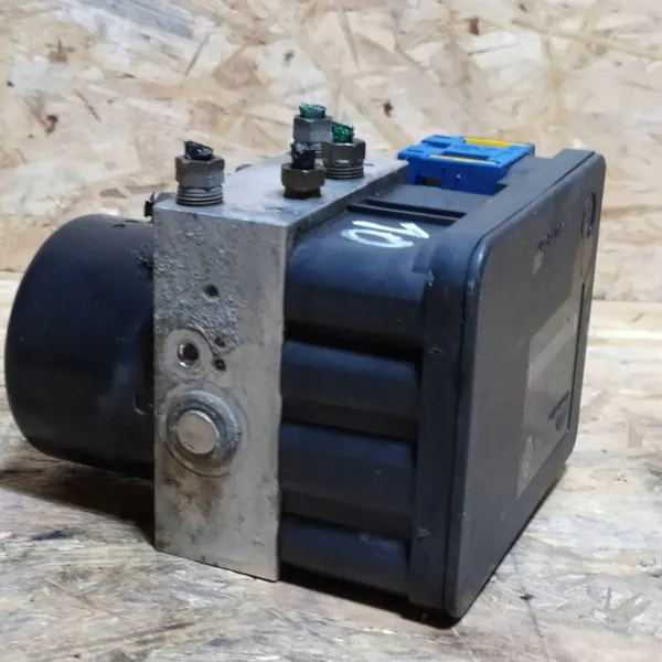 Renault Laguna II ABS-pump OEM 94953/Elk Begagnad image 3