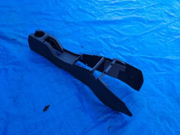 Opel Astra H Middenconsole OEM 13116955 Opslag image 3