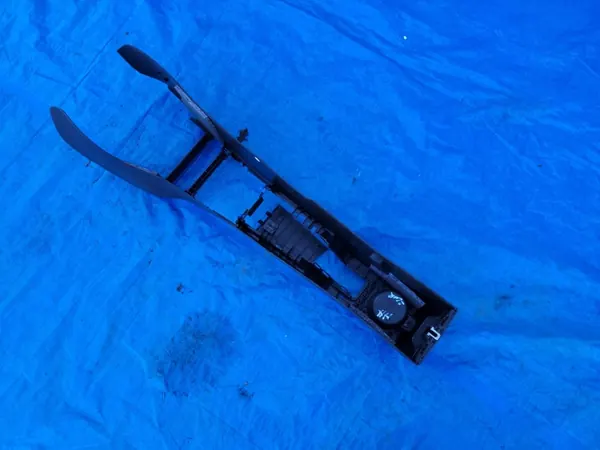 Opel Astra H Middenconsole OEM 13116955 Opslag image 5