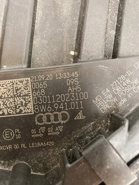 AUDI A5 LIFT FARO IZQUIERDO FULL LED 8W6941011B image 9