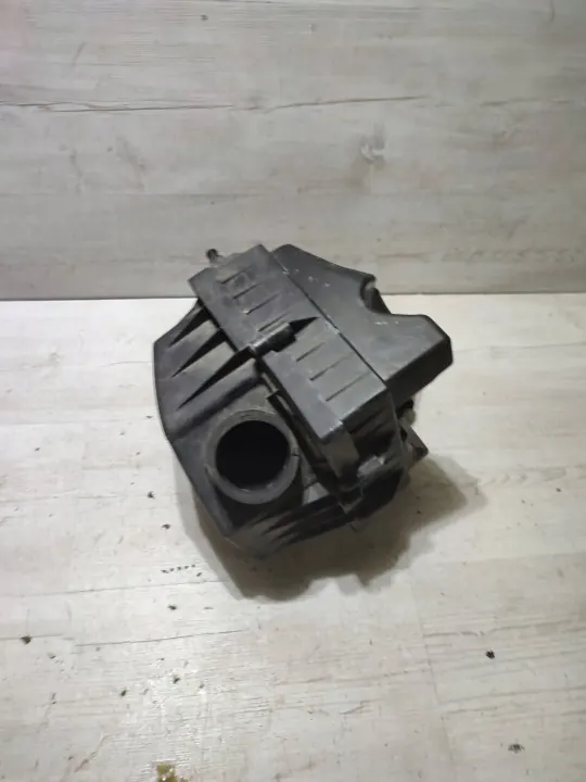 Filtre à air OEM 39032999 pour Opel Corsa E 2018 image 3