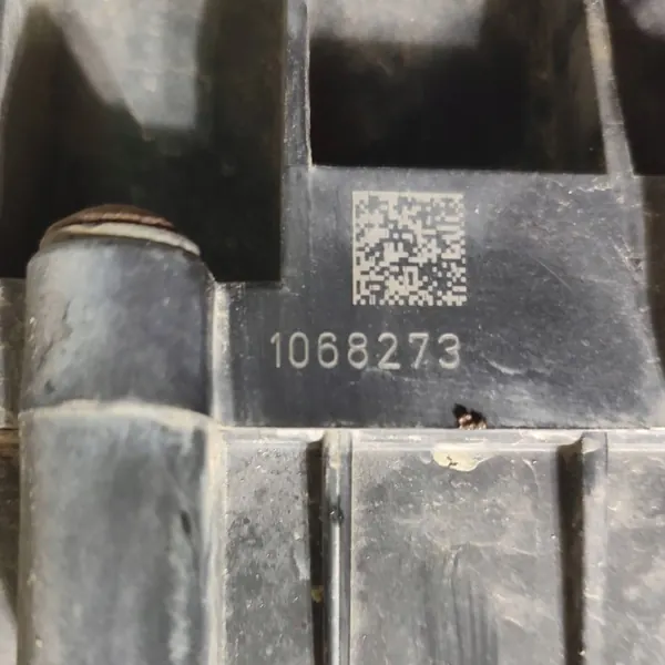 Filtre à air OEM 39032999 pour Opel Corsa E 2018 image 7