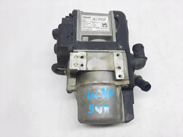 Calefactor auxiliar Webasto VW Golf VIII OEM 5WA815005AB image 2