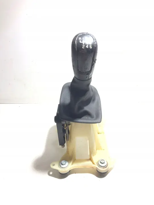 Levier de vitesse Volvo V50 OEM 30711726 - Manuelle image 2