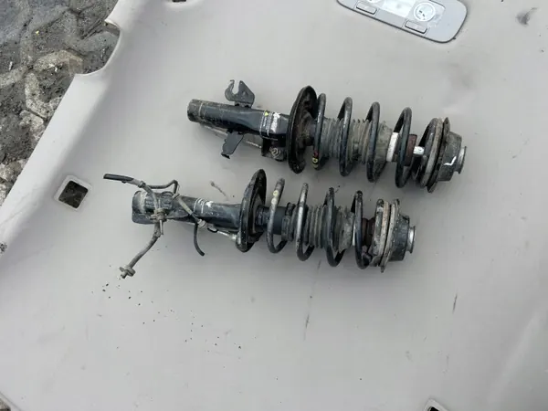 OEM ALFA ROMEO GIULIETTA 2,0 JTD Vorderstoßdämpfer image 3
