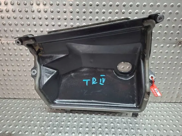 Höger dräneringsskärm OEM S25071617 för Renault image 3