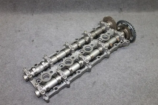 Sylinterinkansi BMW F30 G20 G30 G32 G01 G05 1.8D 2.0D OEM 8570145 image 2