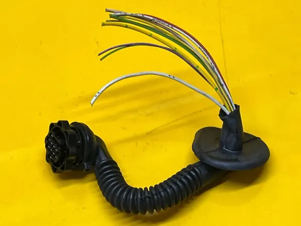 Conector Cableado Puerta Izquierda Trasera Citroen Xsara OEM 429 image 3