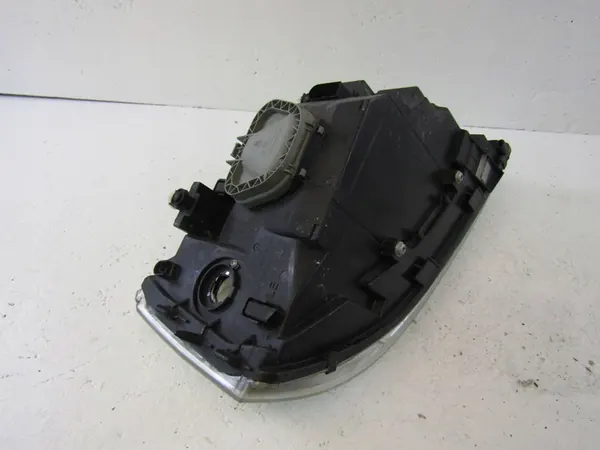 Farol esquerdo Volkswagen Transporter T5 2006 OEM image 8
