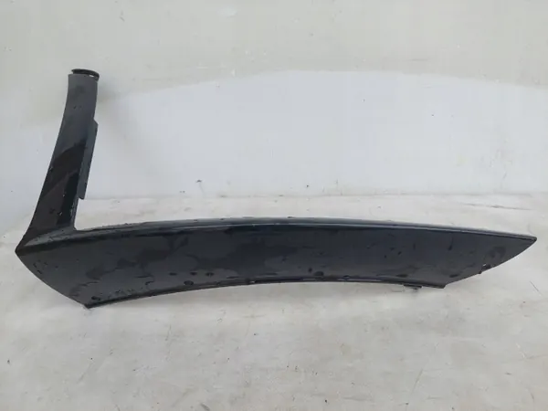 Mercedes CLA W118 AMG Moldura Para-choques Direita Dianteira A1188855201 image 2
