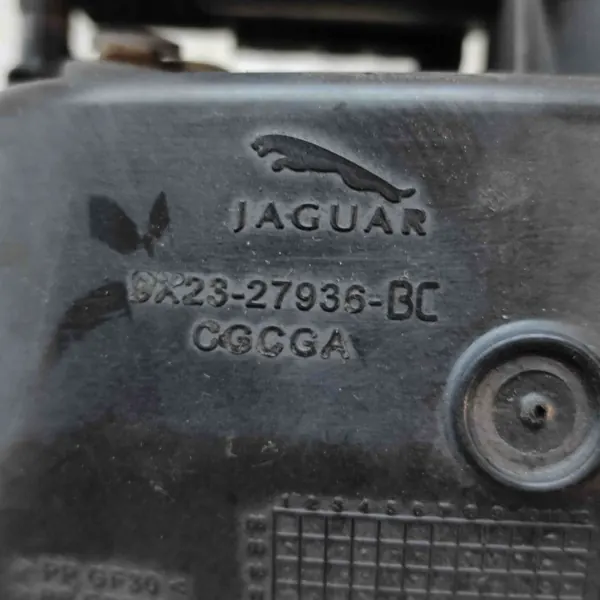 Jaguar XJ polttoainekansi OEM 9X2327936BC - Käytetty image 7