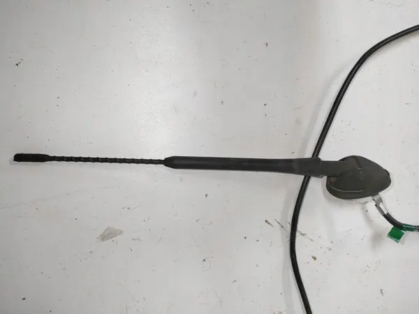 FIAT QUBO FIORINO III NEMO BIPPER Antenna 2008 image 2