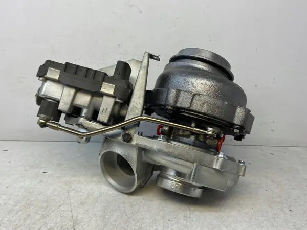 Turbo d'occasion OEM A6460901080 pour Mercedes-Benz C image 9