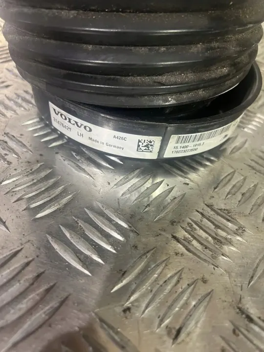 Volvo XC90 2018 Luftfederbalg Hinterachse OEM 31476427 image 3