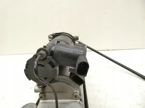 Veringscompressor OEM 6789937 E61 LIFT BMW E61 image 5
