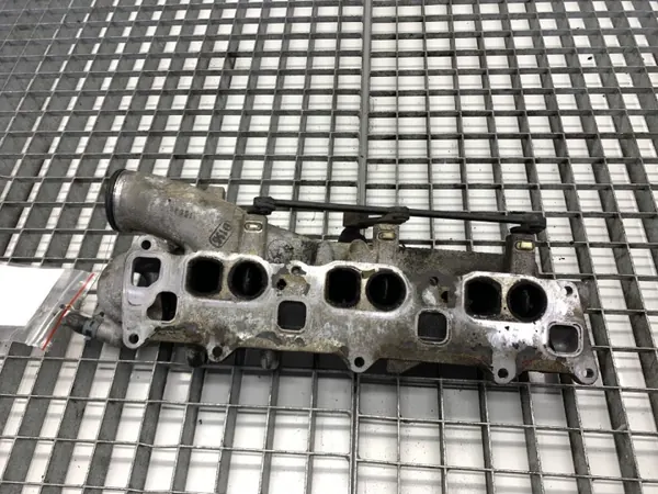 Colector de admisión OEM LF00051 Mercedes W218 3.0L image 3