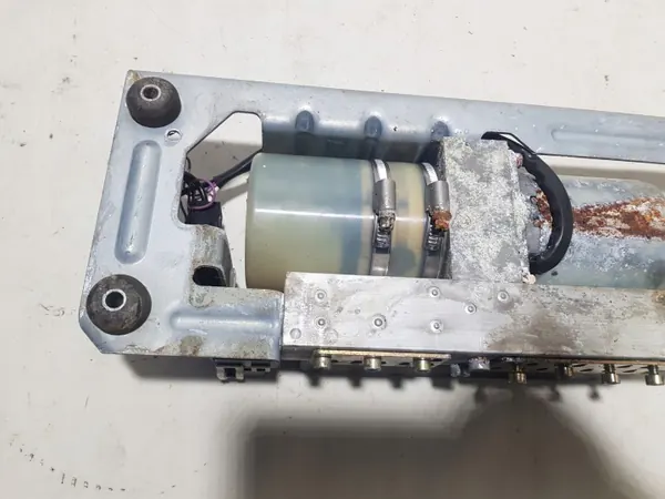 Mercedes takpump OEM A2308000030 Begagnad image 8