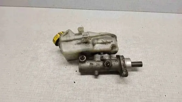 VW Jarru sylinteri OEM 03339005512 Touran 1.9L image 10