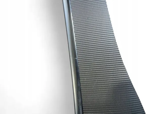 Panel de puerta trasera Volvo XC90 2018 OEM 31407868 image 6