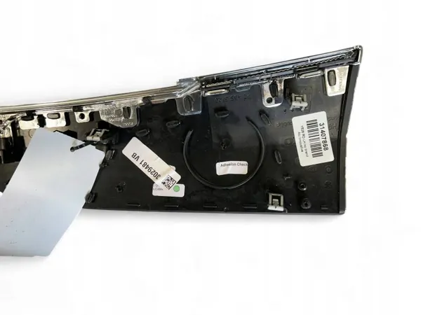 Panel de puerta trasera Volvo XC90 2018 OEM 31407868 image 9